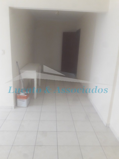 Apartamento para alugar com 2 quartos, 68m² - Foto 11