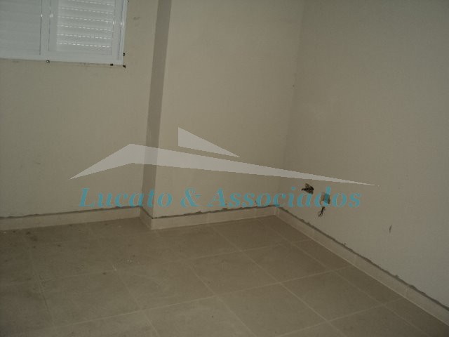 Apartamento à venda com 2 quartos, 70m² - Foto 8