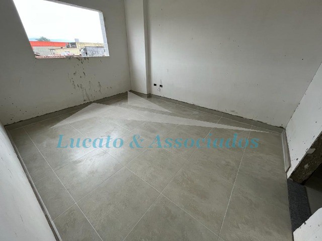 Apartamento à venda com 2 quartos, 82m² - Foto 3