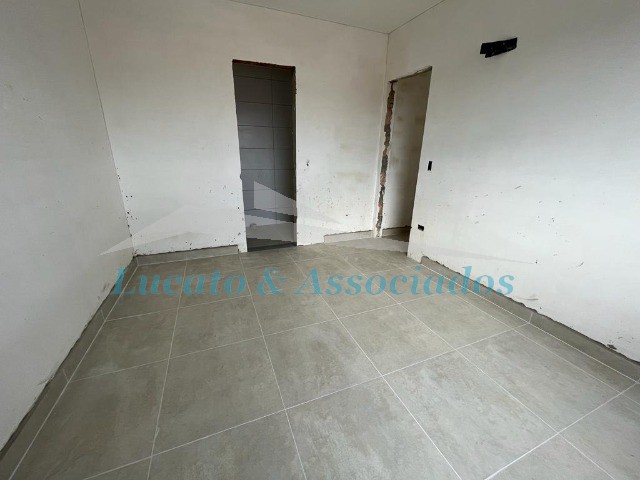 Apartamento à venda com 2 quartos, 82m² - Foto 4