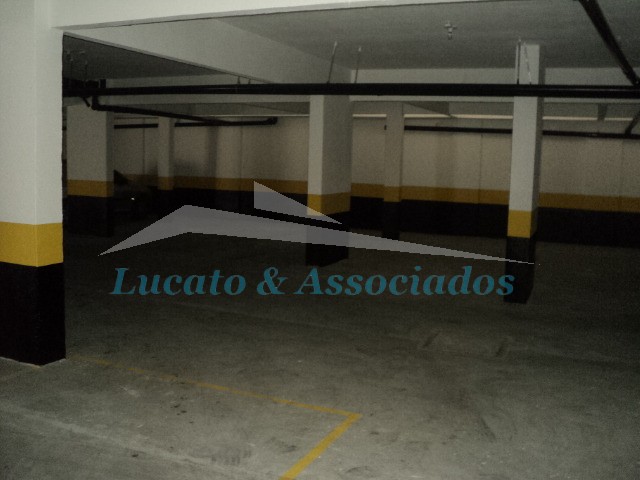 Apartamento à venda com 2 quartos, 79m² - Foto 32