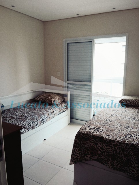 Apartamento à venda com 2 quartos, 63m² - Foto 14