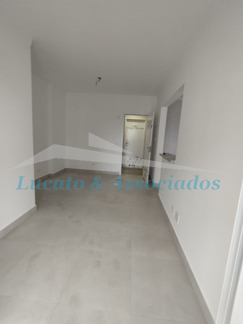 Apartamento à venda com 2 quartos, 62m² - Foto 24