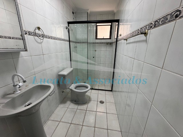 Apartamento à venda com 3 quartos, 130m² - Foto 25