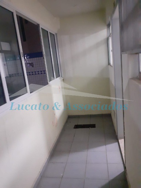 Apartamento à venda com 1 quarto, 40m² - Foto 19