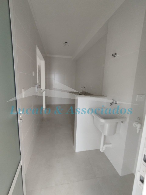 Apartamento à venda com 2 quartos, 62m² - Foto 20