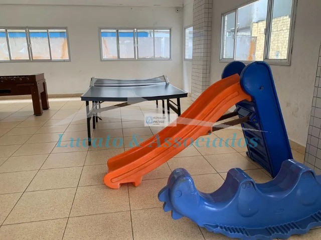 Apartamento à venda com 1 quarto, 50m² - Foto 23