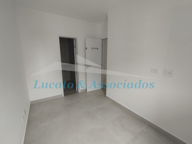 Apartamento à venda com 2 quartos, 62m² - Foto 33