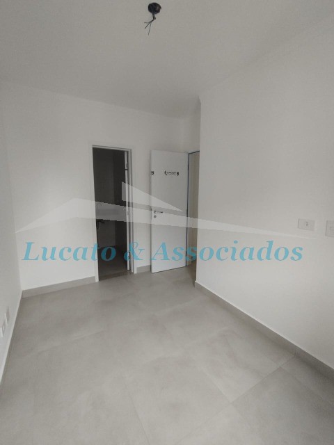 Apartamento à venda com 2 quartos, 62m² - Foto 34