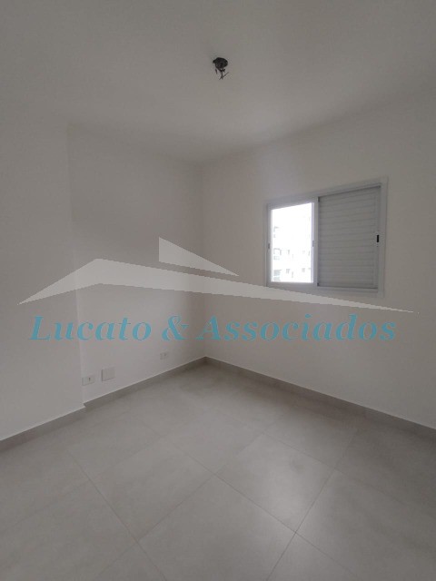 Apartamento à venda com 3 quartos, 81m² - Foto 18