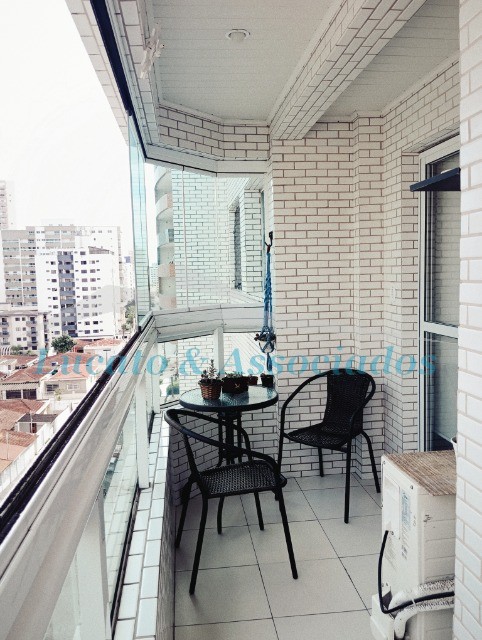 Apartamento à venda com 2 quartos, 63m² - Foto 7