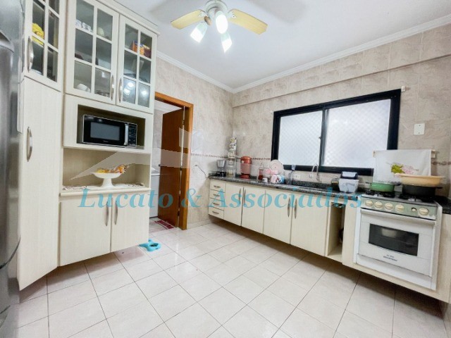 Apartamento à venda com 3 quartos, 116m² - Foto 4