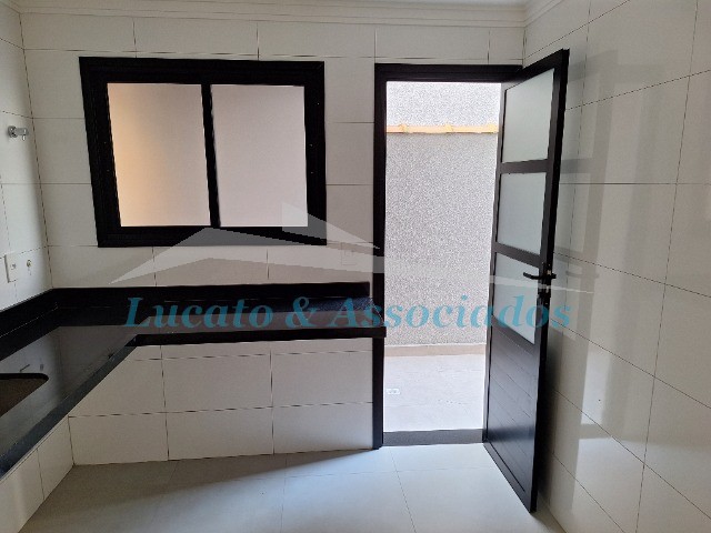 Sobrado à venda com 2 quartos, 86m² - Foto 4