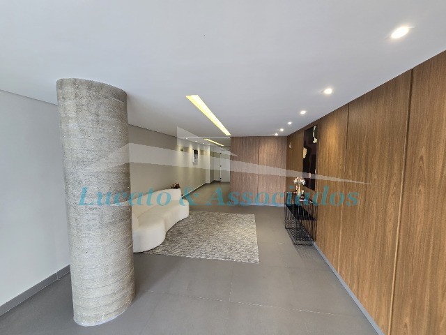 Apartamento à venda com 2 quartos, 75m² - Foto 4