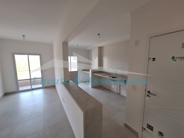 Apartamento à venda com 3 quartos, 81m² - Foto 11