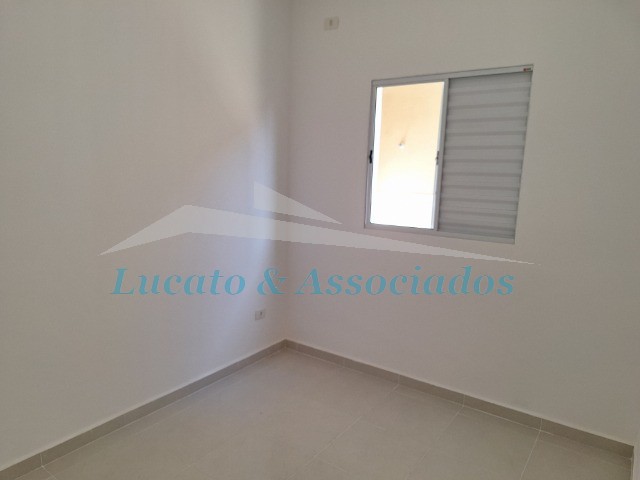 Casa à venda com 2 quartos, 41m² - Foto 11