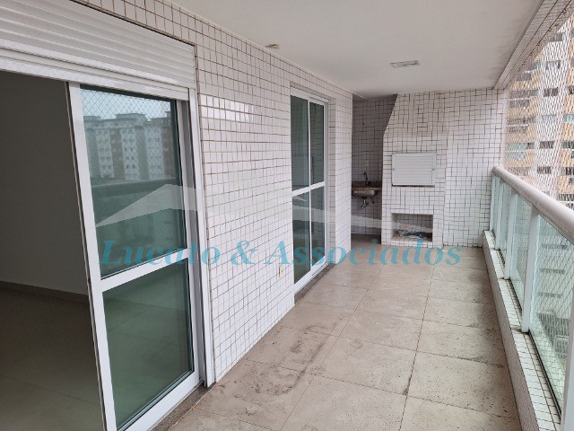 Apartamento para alugar com 2 quartos, 95m² - Foto 12