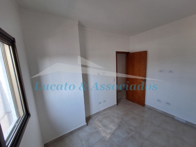 Casa à venda com 2 quartos, 71m² - Foto 14