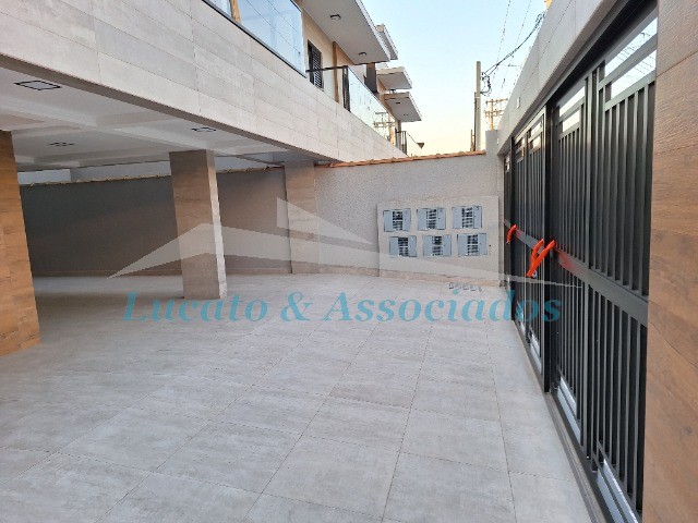 Casa à venda com 2 quartos, 54m² - Foto 4