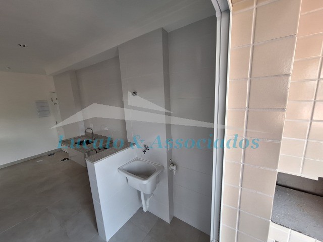 Apartamento à venda com 2 quartos, 65m² - Foto 16