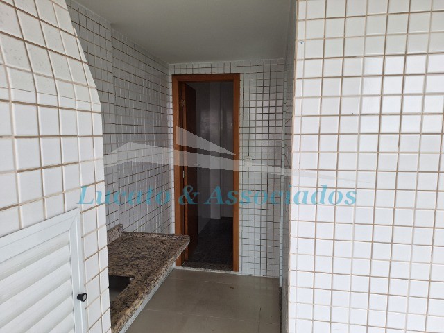 Apartamento para alugar com 2 quartos, 94m² - Foto 16