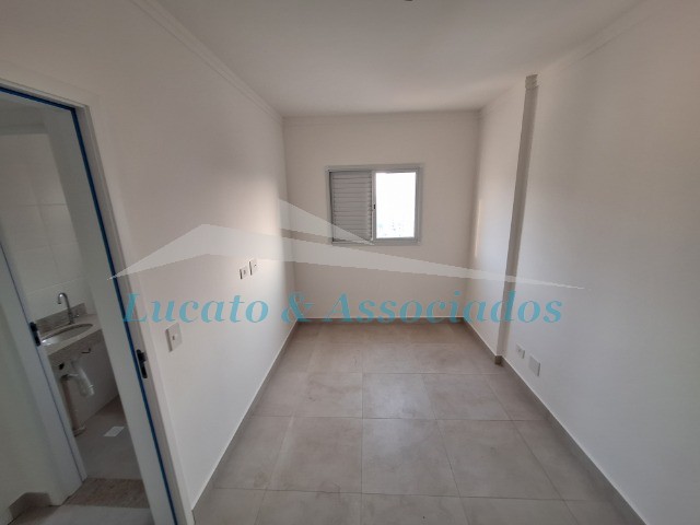 Apartamento à venda com 2 quartos, 65m² - Foto 11