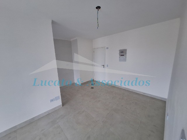 Apartamento à venda com 2 quartos, 69m² - Foto 46