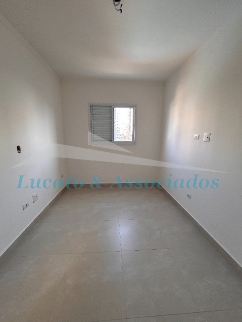 Apartamento à venda com 2 quartos, 64m² - Foto 19