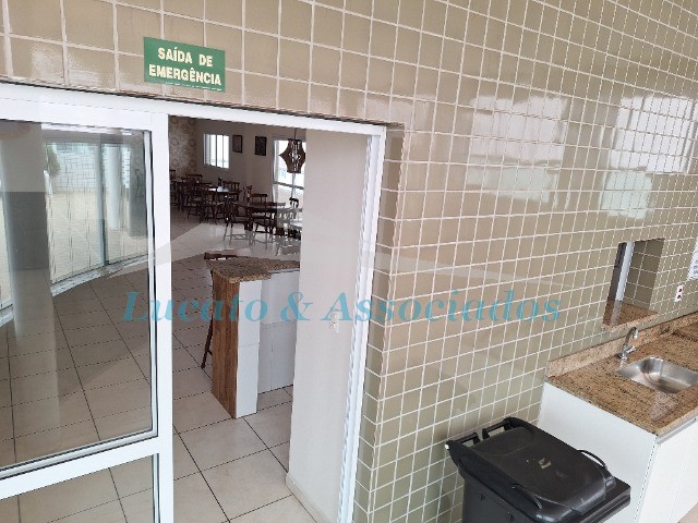 Apartamento à venda com 2 quartos, 72m² - Foto 11