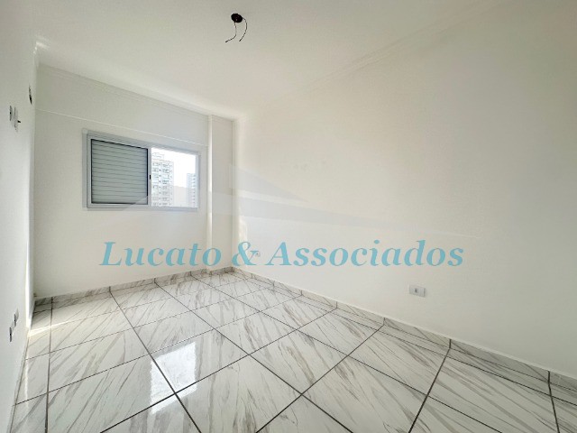 Apartamento à venda com 2 quartos, 62m² - Foto 19