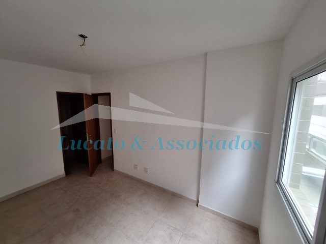 Apartamento à venda com 2 quartos, 67m² - Foto 28