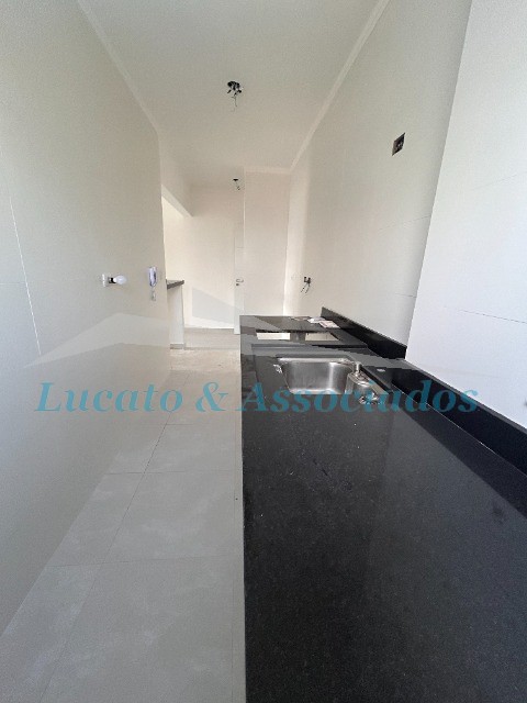 Apartamento à venda com 2 quartos, 64m² - Foto 24