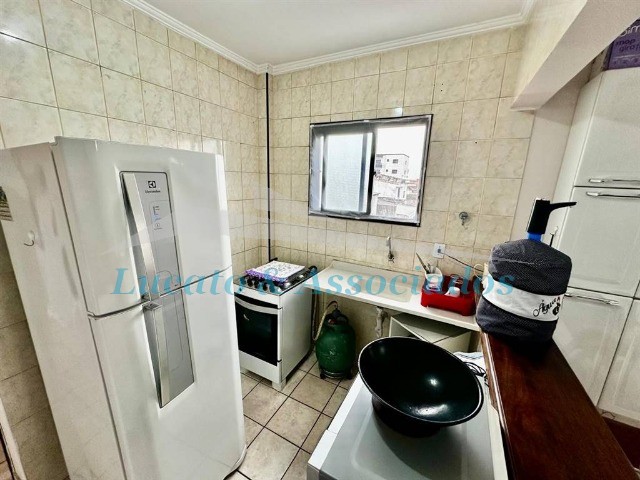 Apartamento à venda com 1 quarto, 40m² - Foto 13