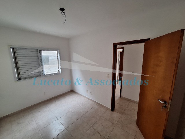 Apartamento à venda com 2 quartos, 72m² - Foto 30