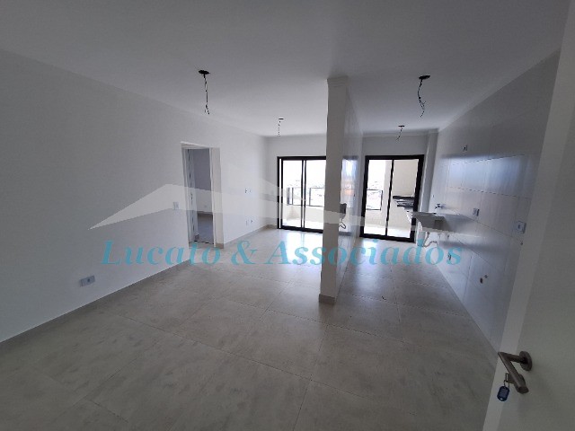 Apartamento à venda com 2 quartos, 72m² - Foto 58