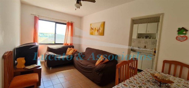 Apartamento à venda com 1 quarto, 43m² - Foto 5