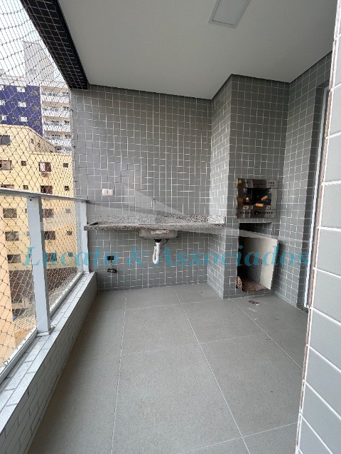 Apartamento à venda com 2 quartos, 64m² - Foto 29