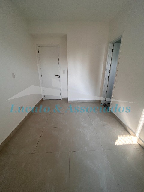 Apartamento à venda com 2 quartos, 64m² - Foto 16