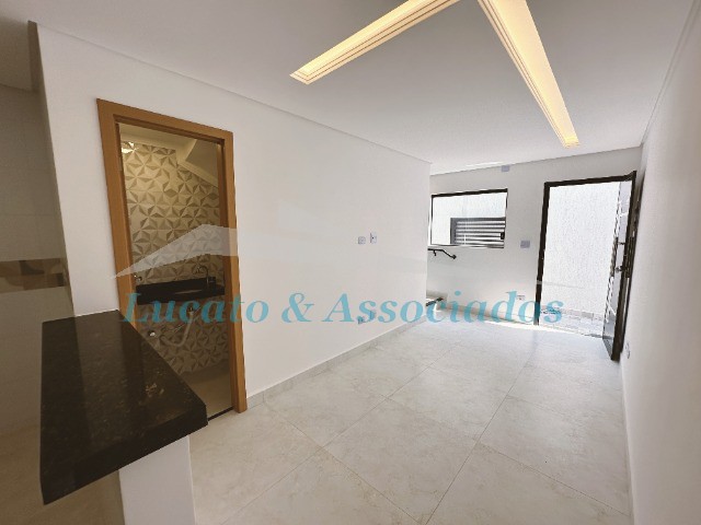 Casa à venda com 2 quartos, 60m² - Foto 19