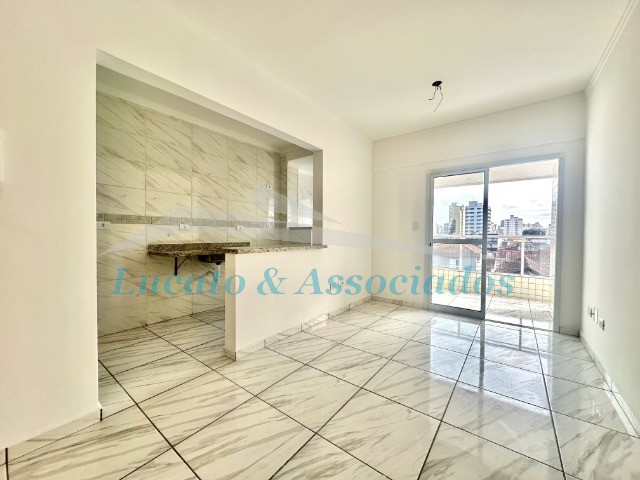 Apartamento à venda com 2 quartos, 62m² - Foto 11