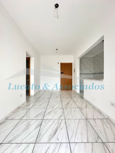 Apartamento à venda com 2 quartos, 62m² - Foto 32