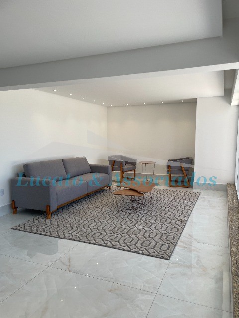 Apartamento à venda com 2 quartos, 78m² - Foto 3