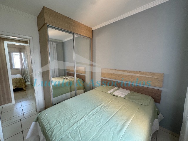 Apartamento à venda com 2 quartos, 69m² - Foto 25