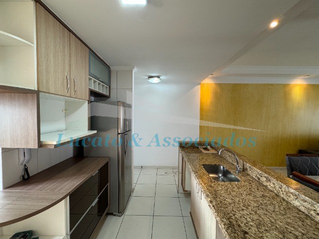 Apartamento à venda com 2 quartos, 69m² - Foto 30