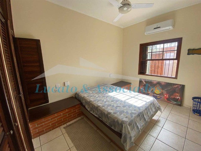 Casa de Condomínio à venda com 3 quartos, 220m² - Foto 43