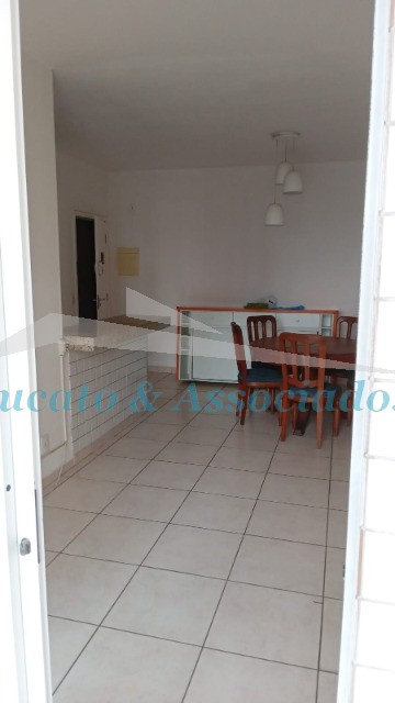 Apartamento à venda com 3 quartos, 74m² - Foto 18