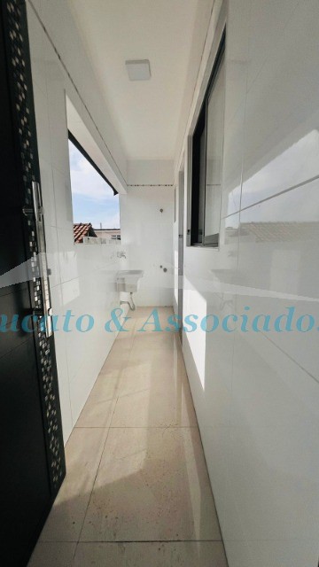 Casa à venda com 2 quartos, 54m² - Foto 25