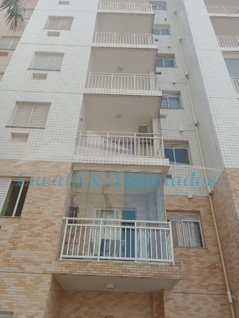 Apartamento à venda com 3 quartos, 74m² - Foto 2