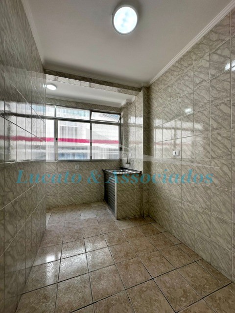 Apartamento à venda com 1 quarto, 40m² - Foto 17