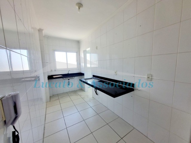 Apartamento à venda com 2 quartos, 60m² - Foto 14